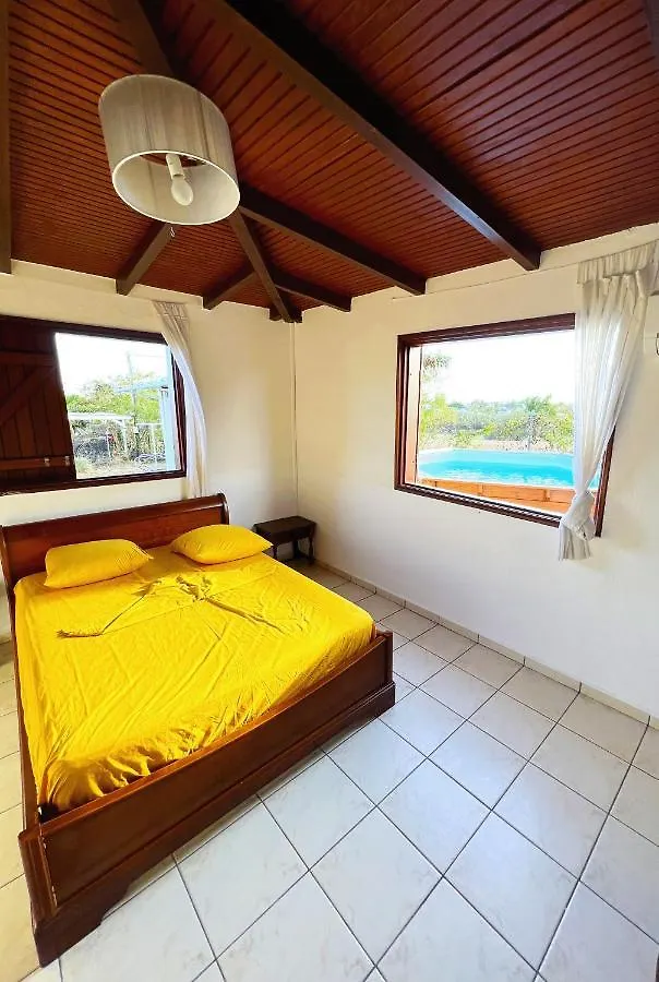 Vila Uta House Sainte-Anne