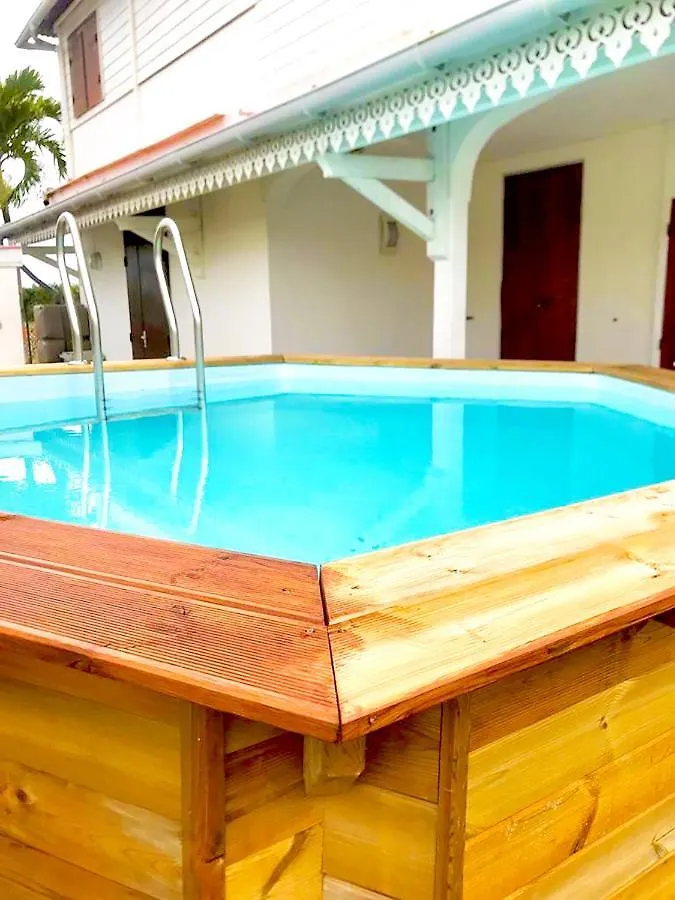Uta House Sainte-Anne Villa