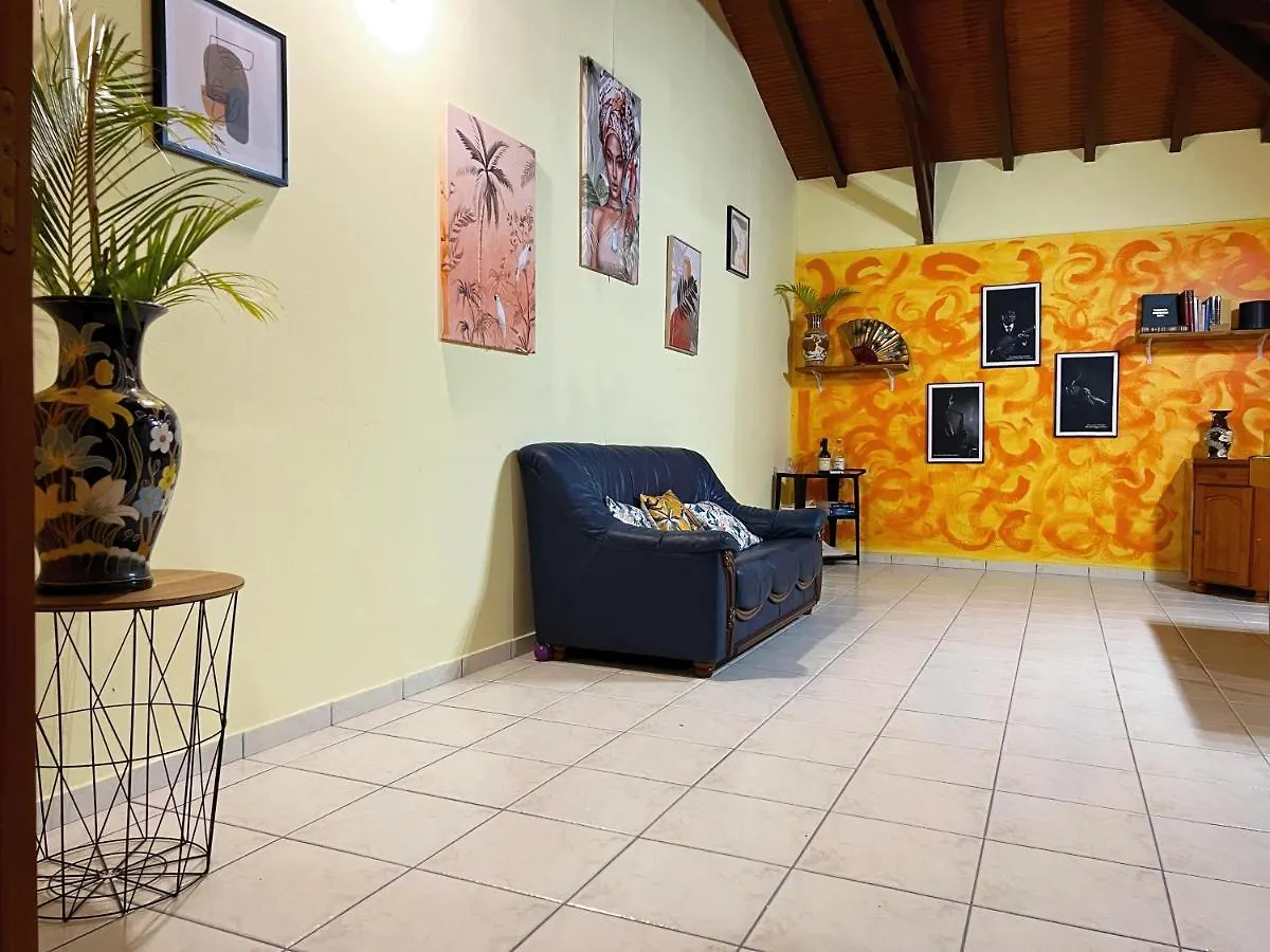 Uta House Sainte-Anne Villa