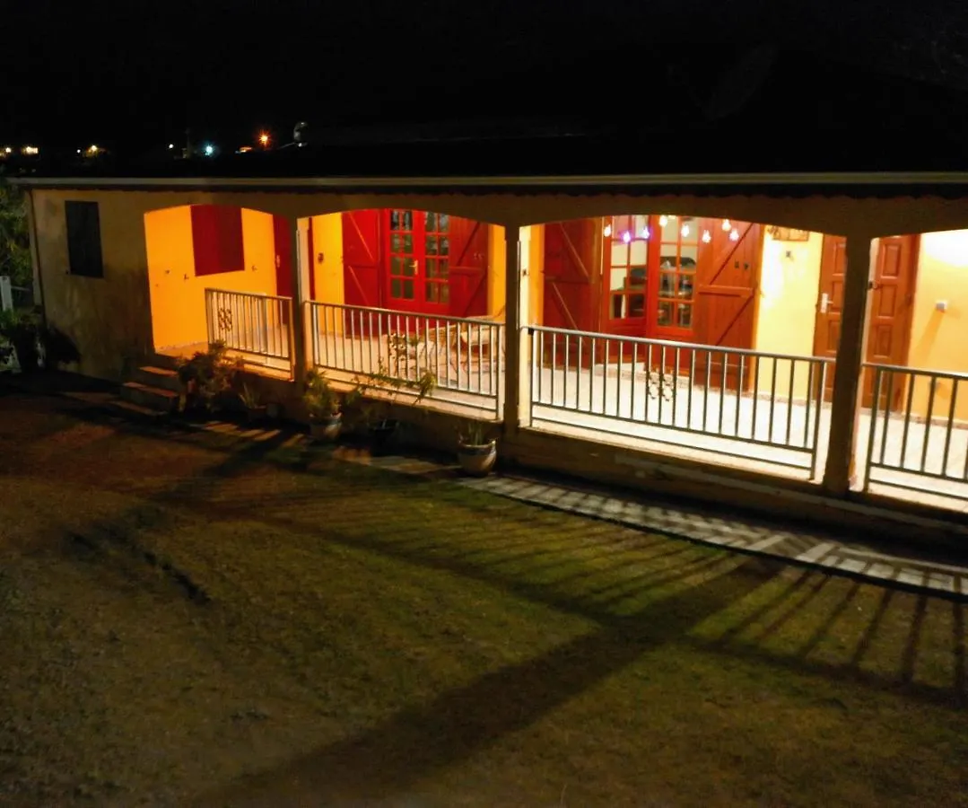 Uta House Sainte-Anne Villa