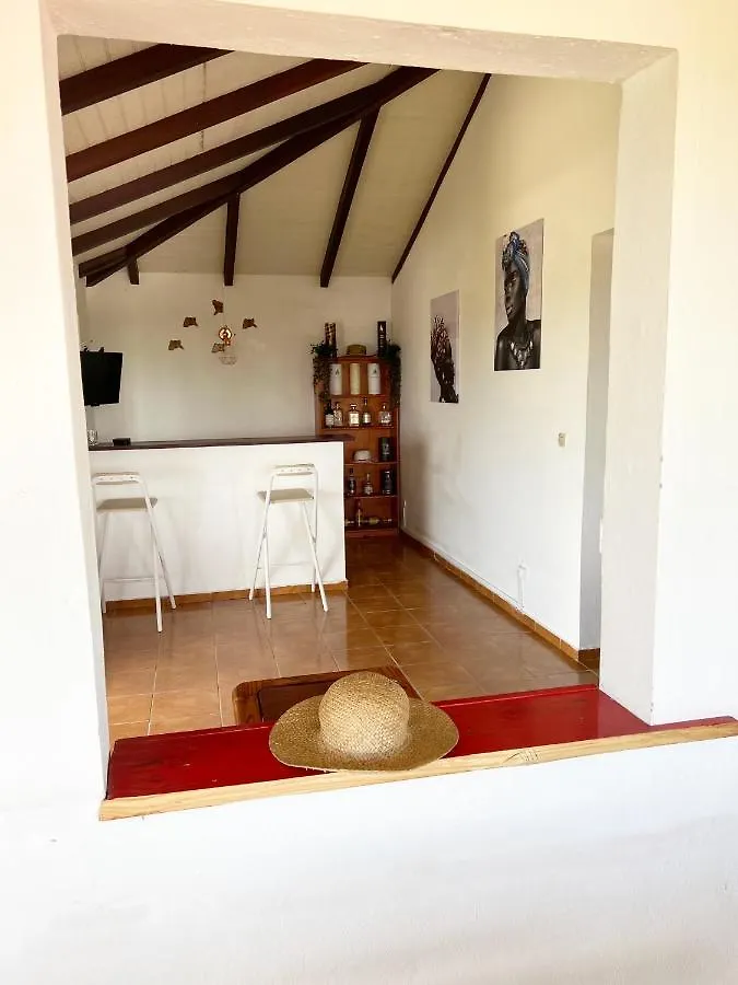 Uta House Sainte-Anne Villa