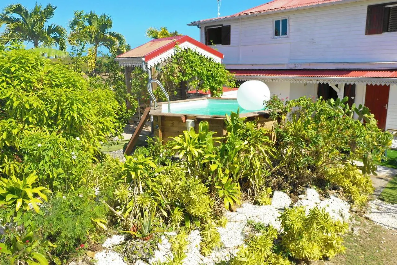 Uta House Sainte-Anne Villa